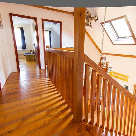 Bizeljsko Holiday Home Juricko With Private Sauna מראה חיצוני תמונה
